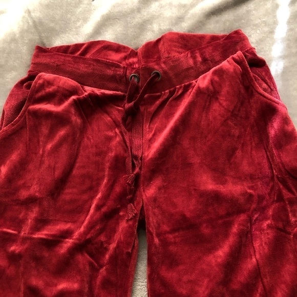 Soft Velour jogger style Pants - Picture 2 of 3